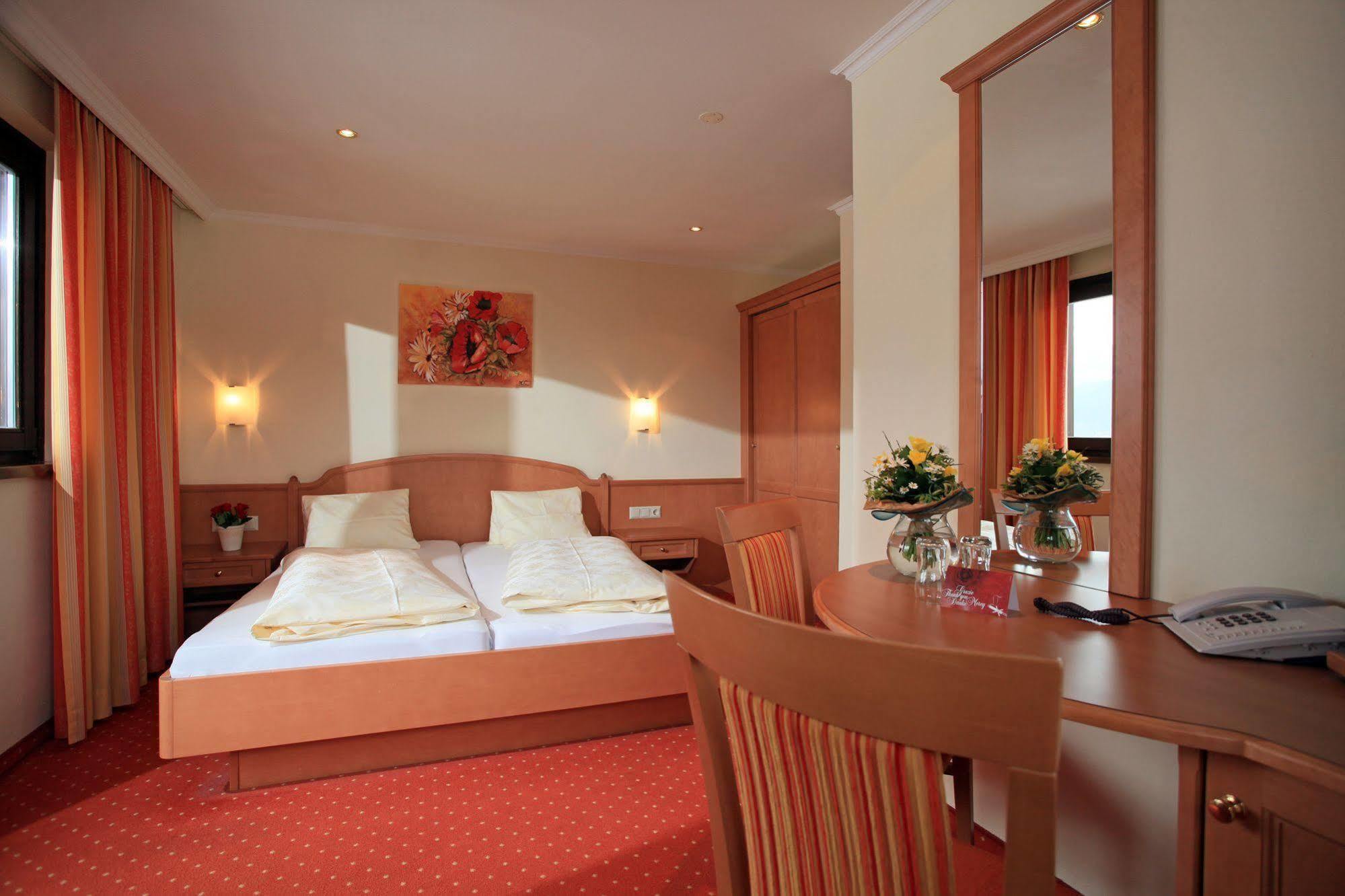 Landhotel Lechner Kirchberg en Tyrol Extérieur photo